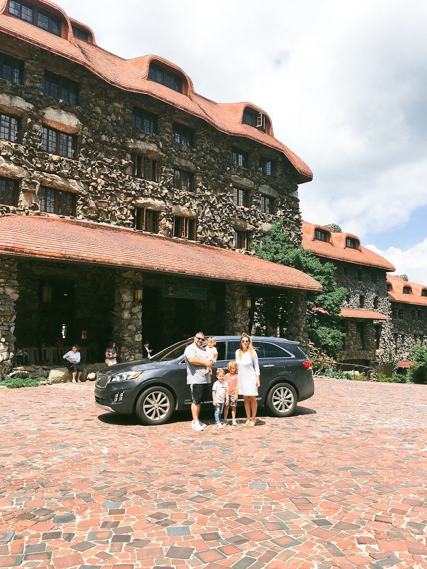 Asheville Family Travel! Places to eat, sleep and HIKE! Family travel in the Smokey Mountains.