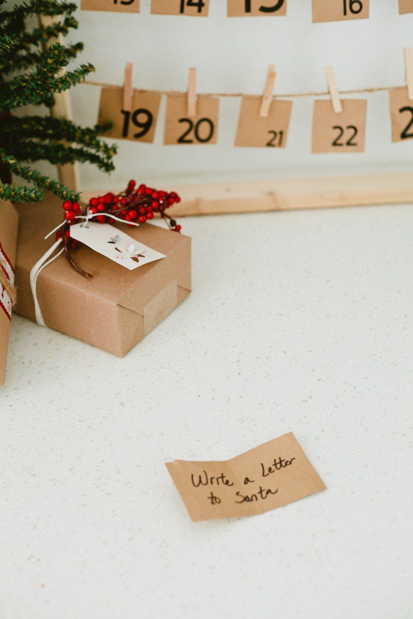 DIY Countdown to Christmas Advent Calendar