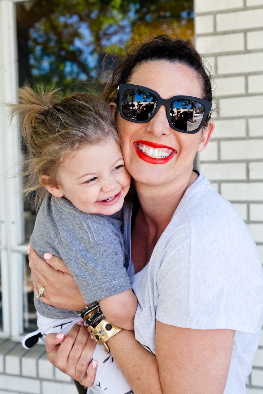 Balance is one of those words that I hear SO much, both in the world of motherhood and with the clients I work with! Today I'm sharing 5 Ways to Have More Time in Motherhood and Entrepreneurship by popular Florida lifestyle blogger Fresh Mommy Blog