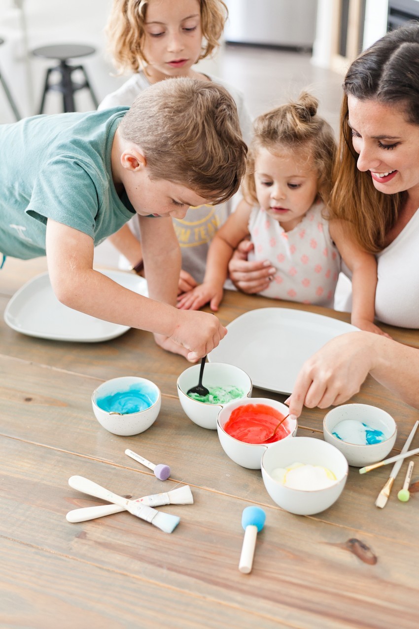 Make Learning Fun with this Edible Finger Paint! Just two simple ingredients from your kitchen will allow for so much creative learning and free play for your family. Kids love it! Perfect for homeschool, preschool, classroom activities and more. - Make Learning Fun with this Edible Finger Paint by popular Florida lifestyle blogger Fresh Mommy Blog