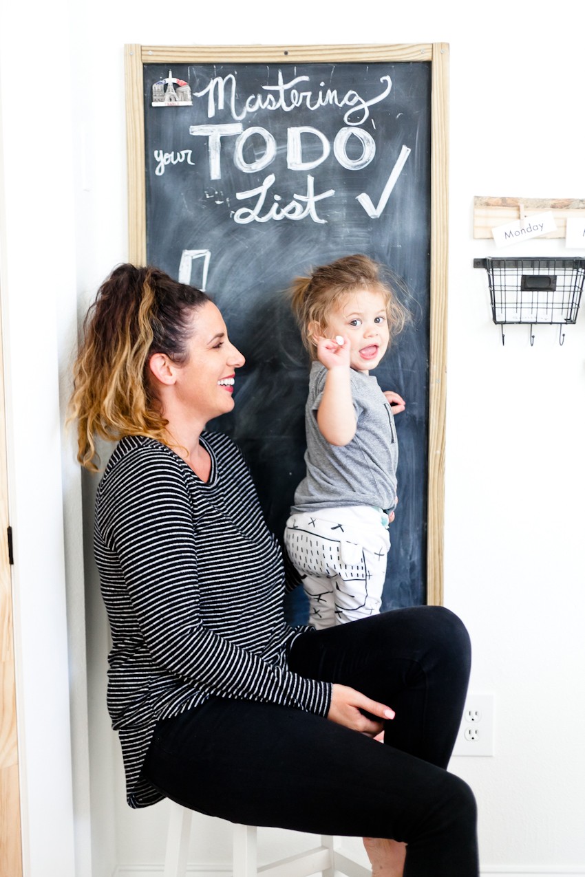 Let's talk about why, the actual reasons, that the things you've had on your list might not be getting done and how to change that. 5 Ways to Master an Effective To Do List: And Why Most People Don't... featured by popular Florida lifestyle blogger, Tabitha Blue, Fresh Mommy Blog