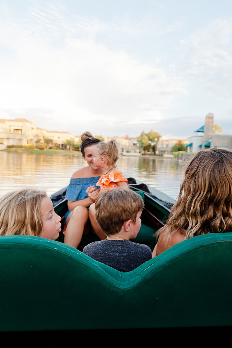 The Best Things to Do in Scottsdale, AZ with your Family. The best places to stay, eat and play!