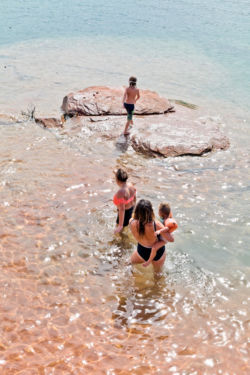 The Ultimate Spot for Cliff Jumping at Sand Hollow | Southern Utah Travel Guide featured by popular Florida travel blogger Fresh Mommy Blog