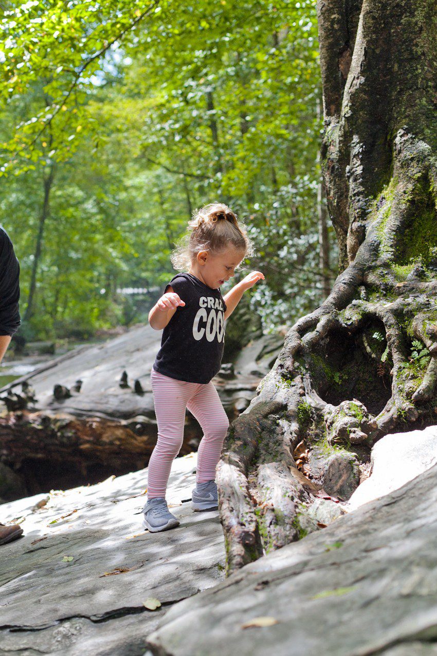A Quick Maggie Valley Travel Guide for your Next Smoky Mountains Vacation featured by top Florida travel, life and style blog, Fresh Mommy Blog: hiking and waterfalls - Looking Glass Falls