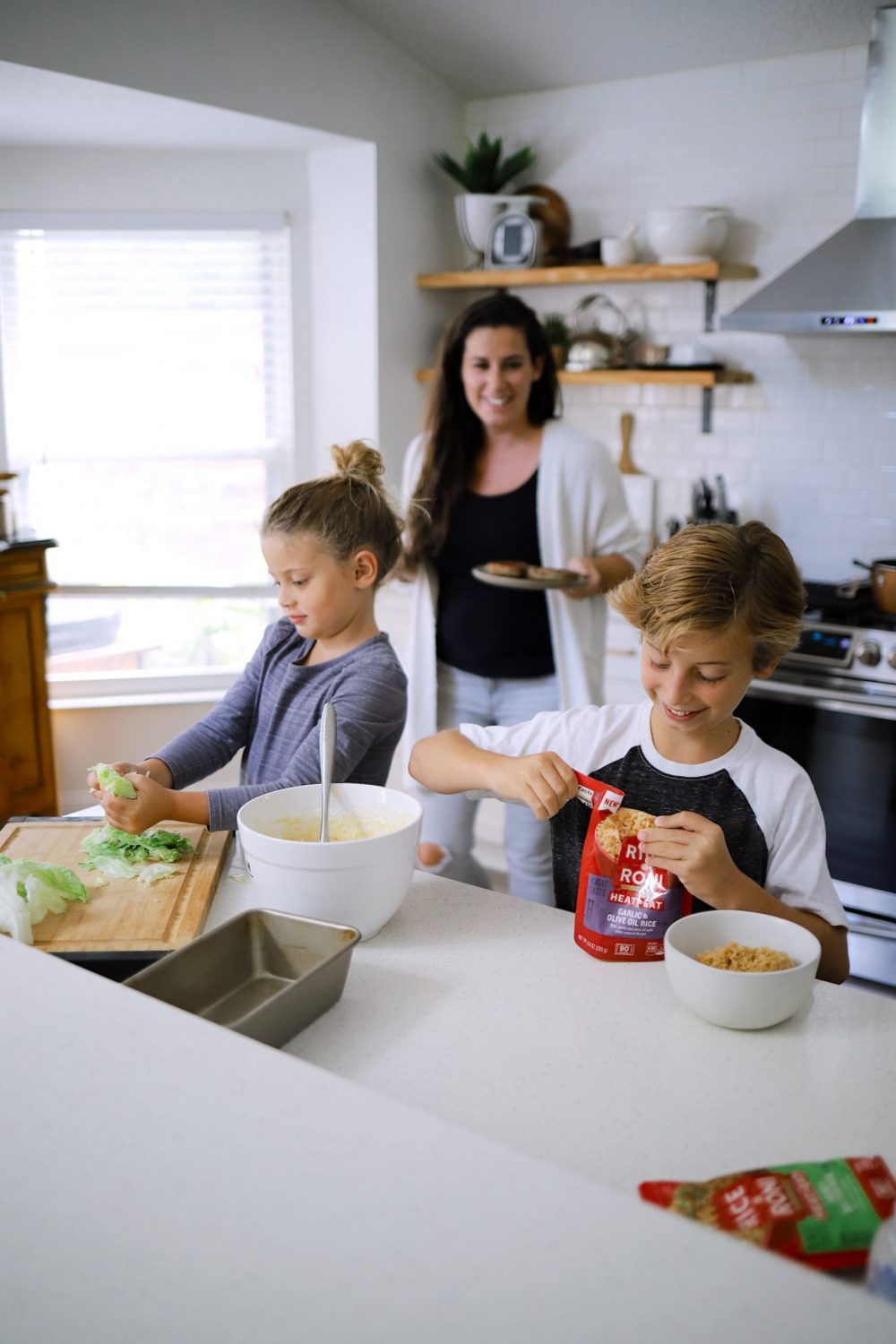 5 Essential Tips to Cook with Children featured by top FL lifestyle blogger, Tabitha Blue of Fresh Mommy Blog.