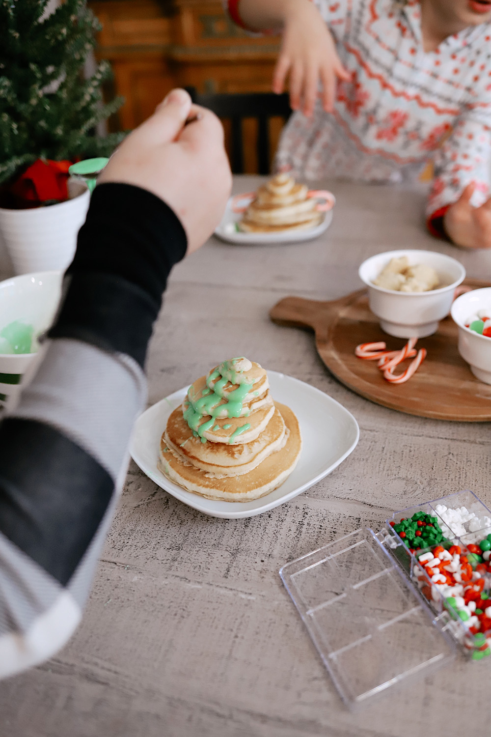 Whoa. This Christmas Tree Pancake Stack is the New Gingerbread House!