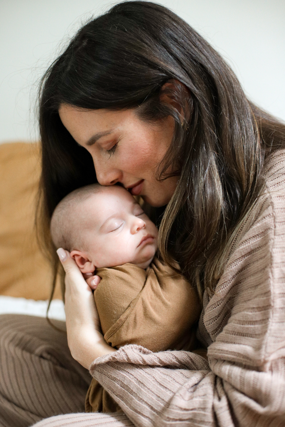 If you are struggling to get your baby to fall asleep these 7 tips are for you.