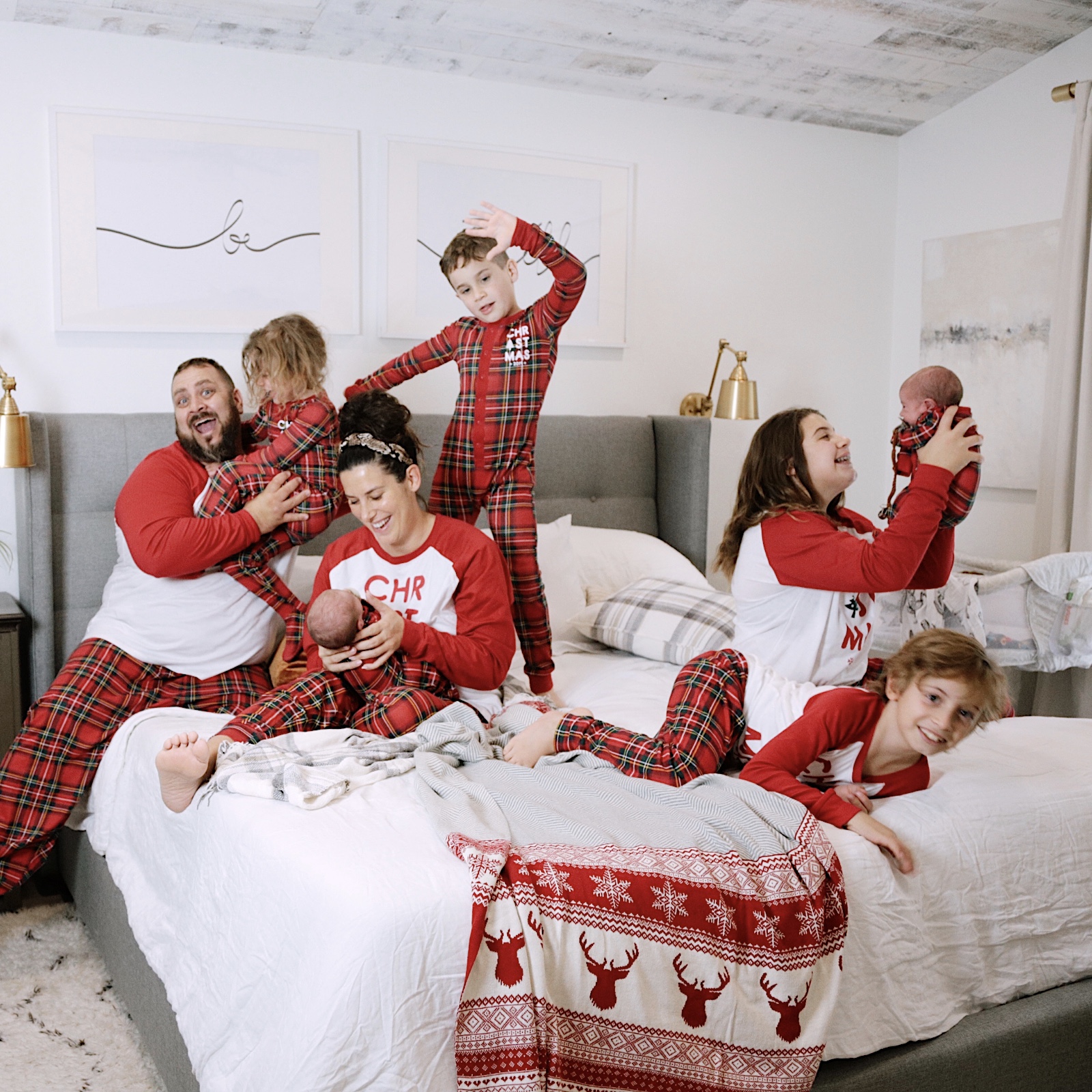 Fun Family Holiday Tradition: Matching Christmas Pajamas