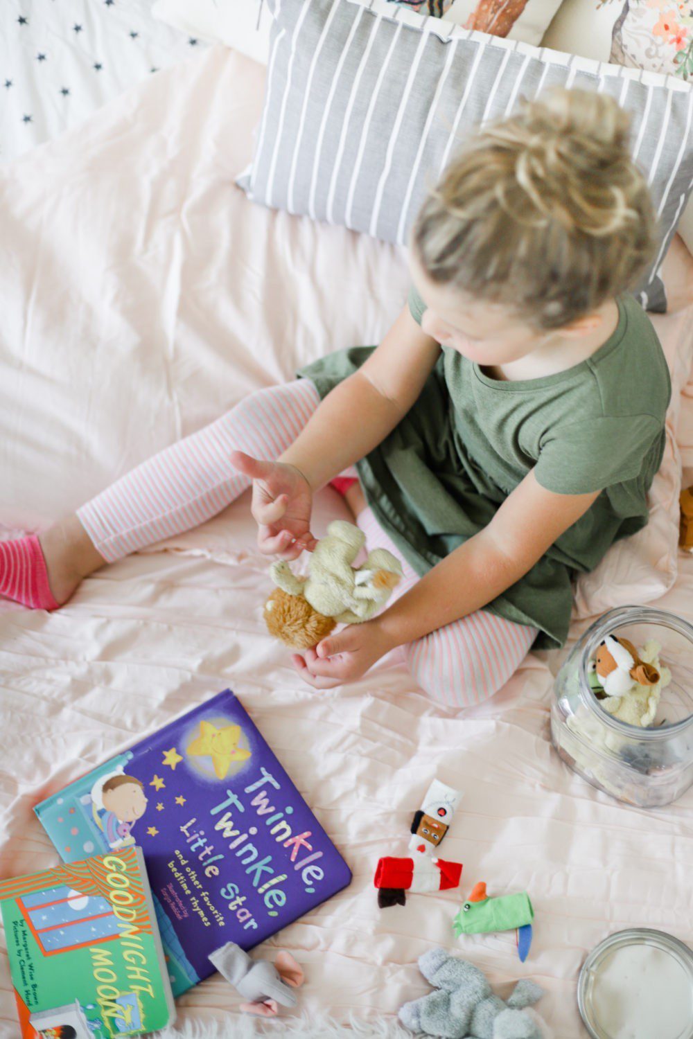 Sleep Tips for Kids Back to School - helping them start a back to school sleep schedule