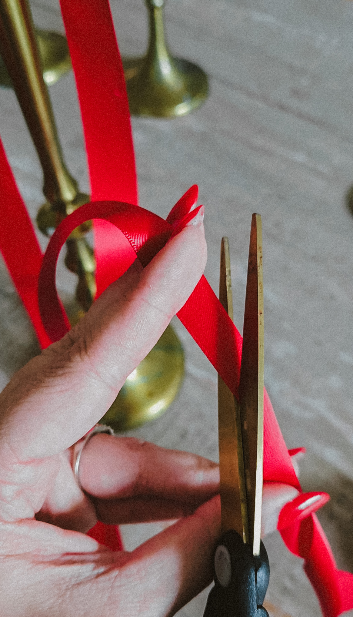 DIY Valentine Candlesticks with Red Ribbon