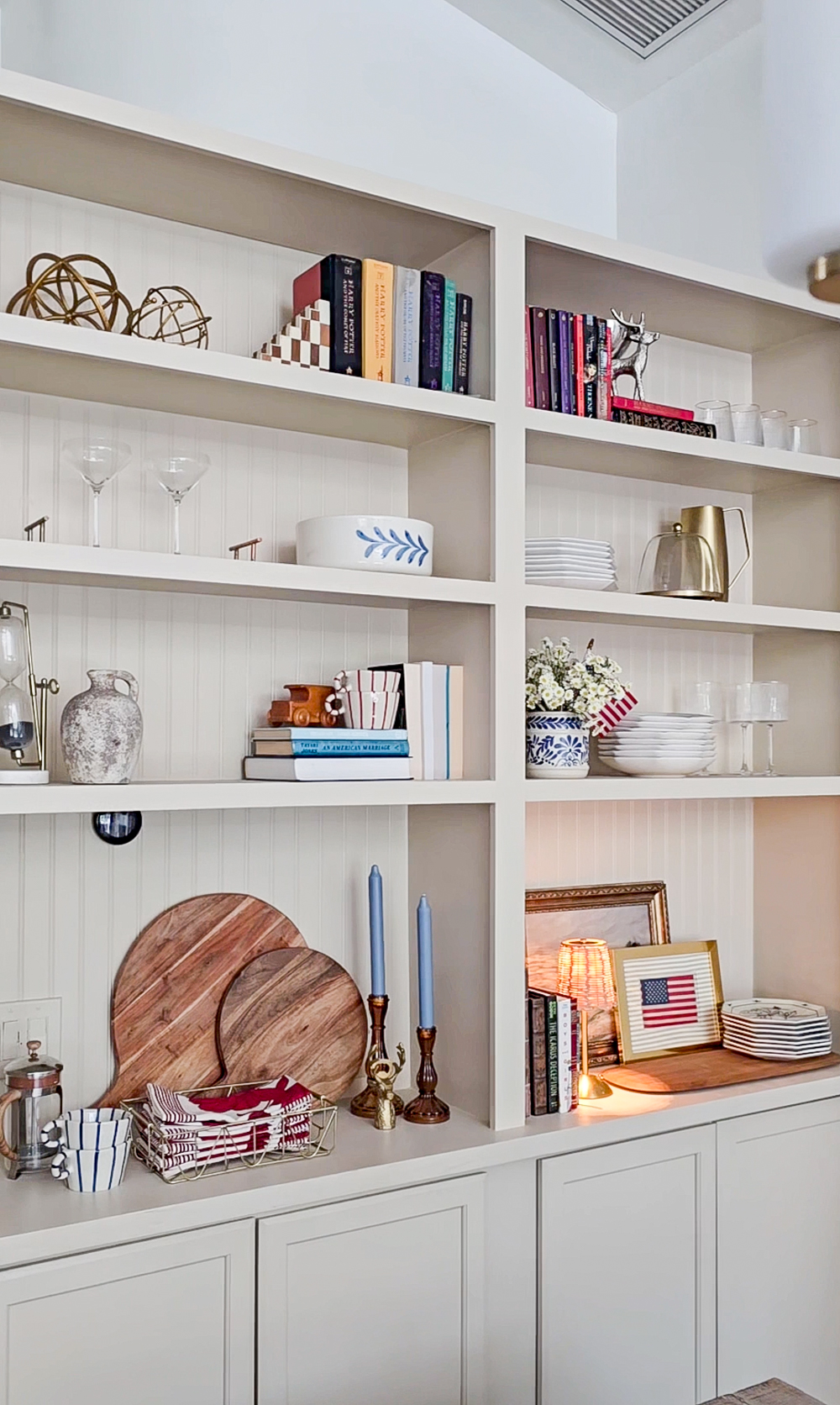 Americana Decor - Styling your space with Patriotic pieces